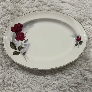 Vintage Woods & Sons Red Rose Oval Serving Platter EUC